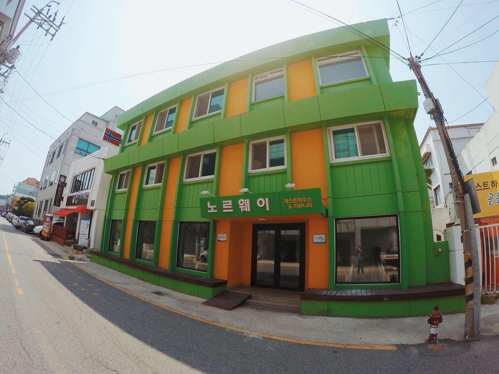 Mokpo Norway Guesthouse المظهر الخارجي الصورة
